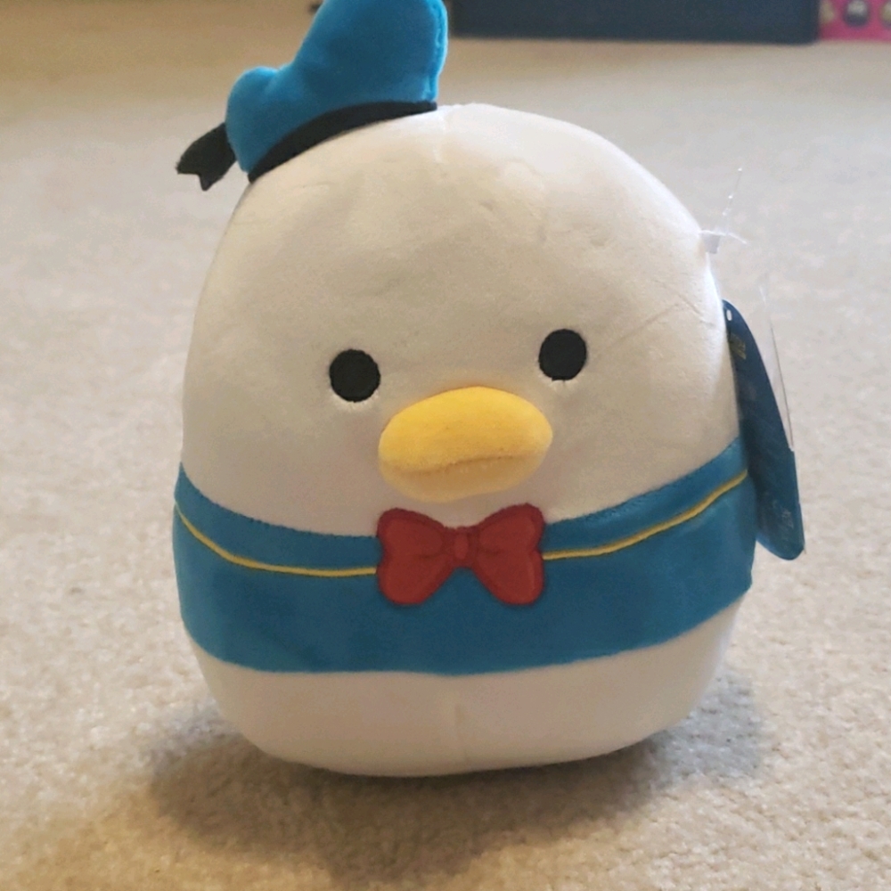 Donald Duck Disney Squishmallow